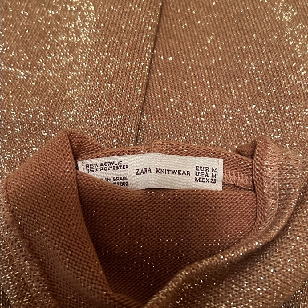 Zara Glittering Knitwear Top in Gold - Picture 2 of 2